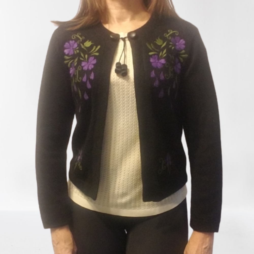 Alpaca Embroidered Floral Cardigan Sweater